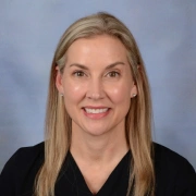 Christina Heinroth headshot