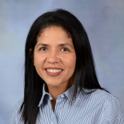 Fernanda Lopez headshot