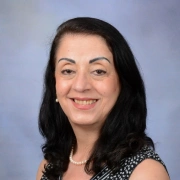 Nahla Nasser headshot